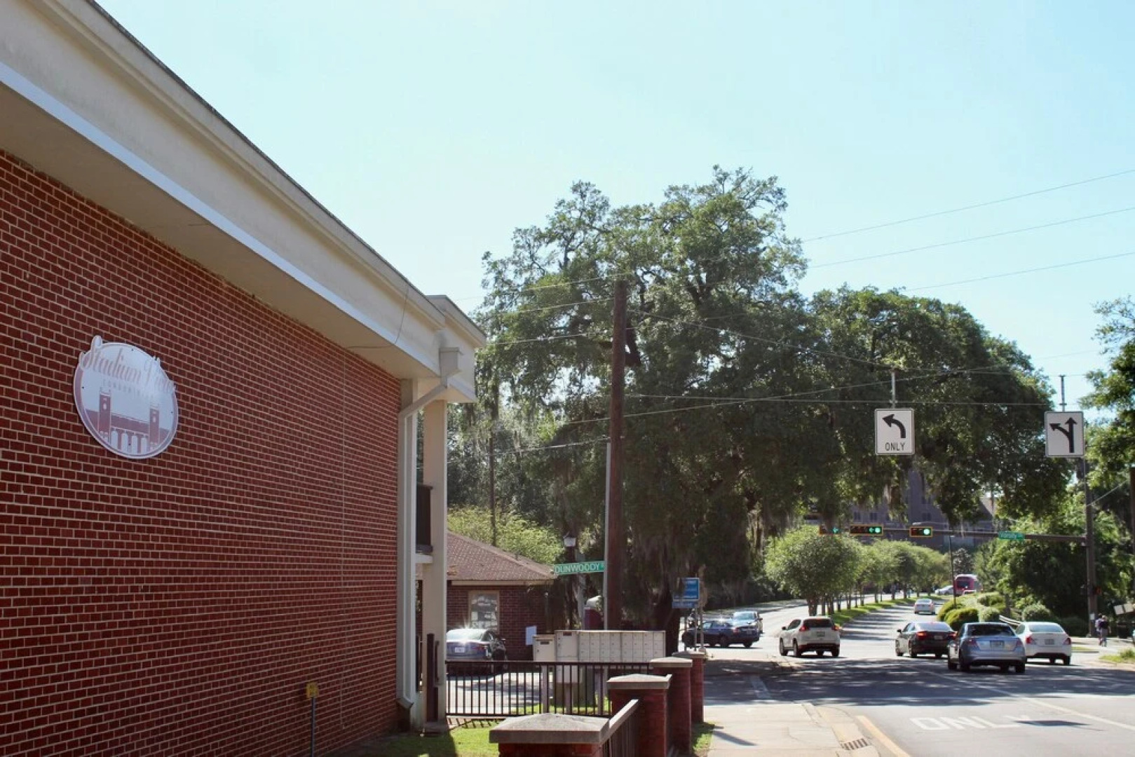 Excellent Location! On Campus Studio Sleeps 4