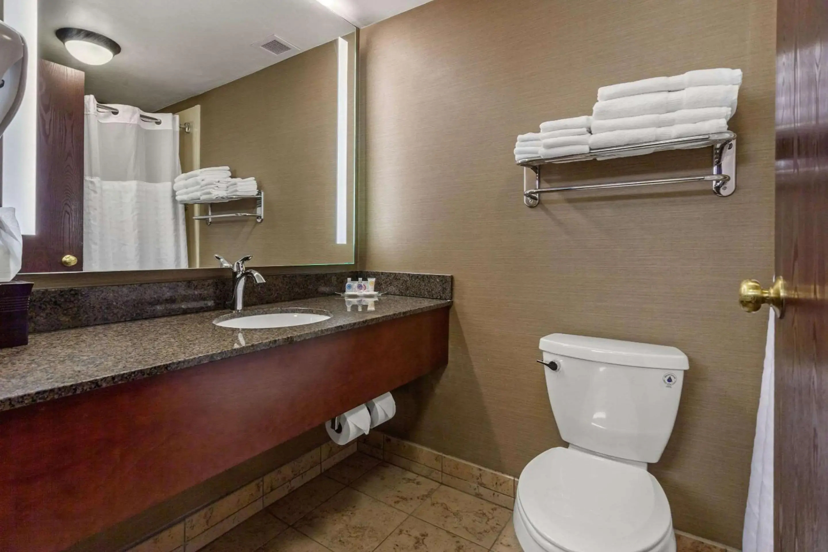 Comfort Suites Green Bay West