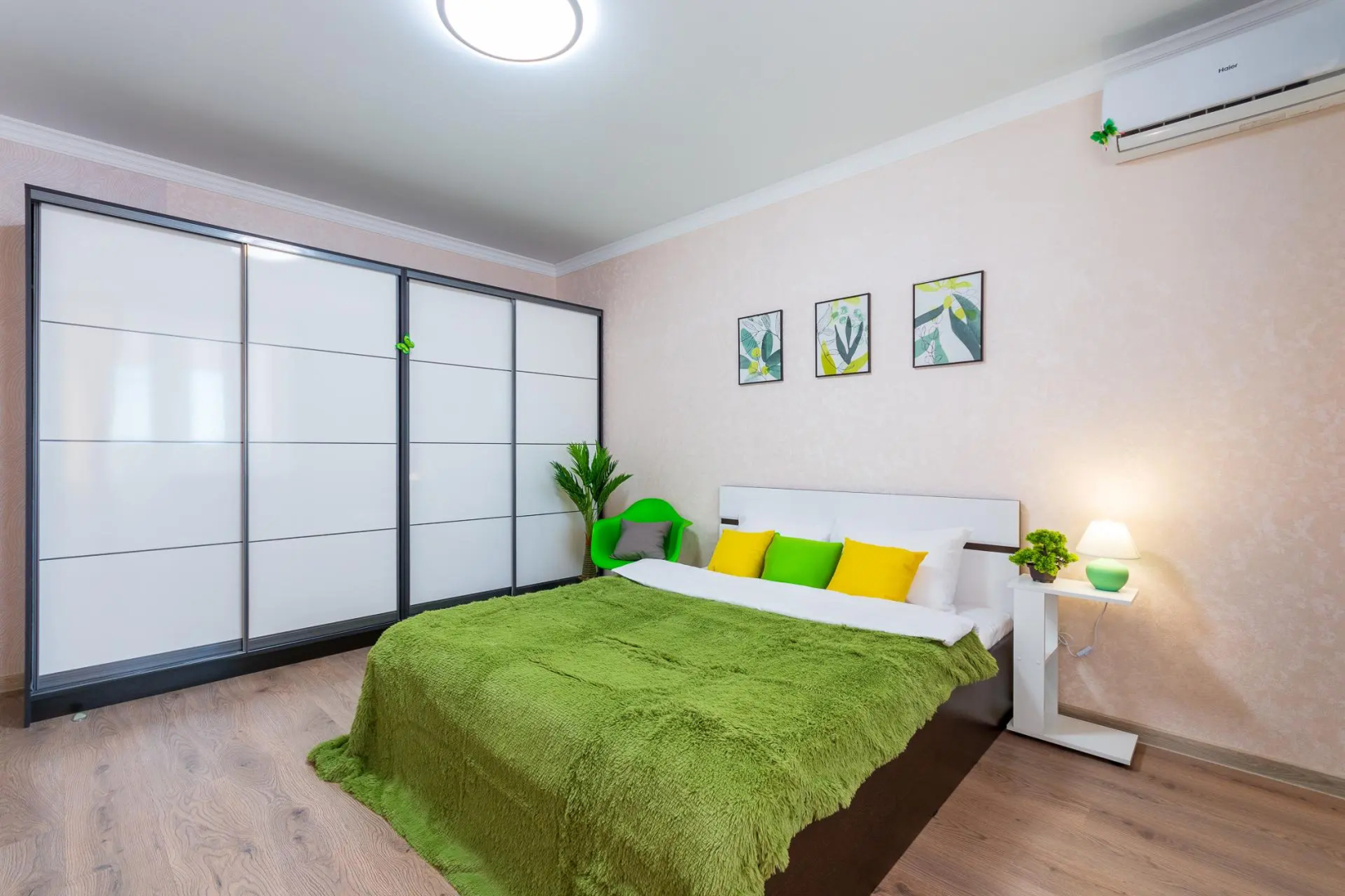 Мята на улице Мачуги