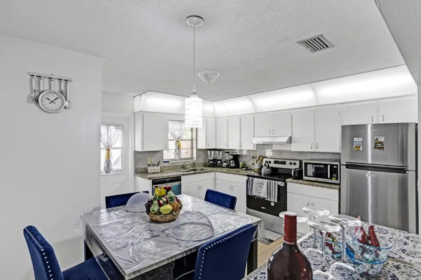 RJ3 guesthouse!Booking