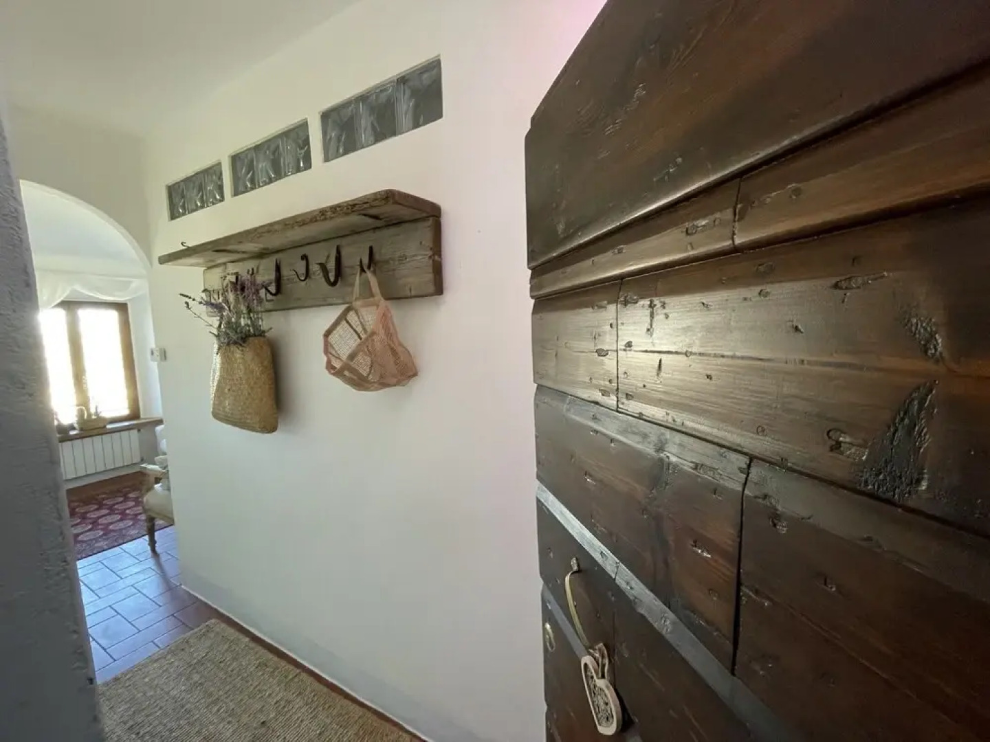 Stunning View, 2-bed Apt in Barga, Lucca,tuscany