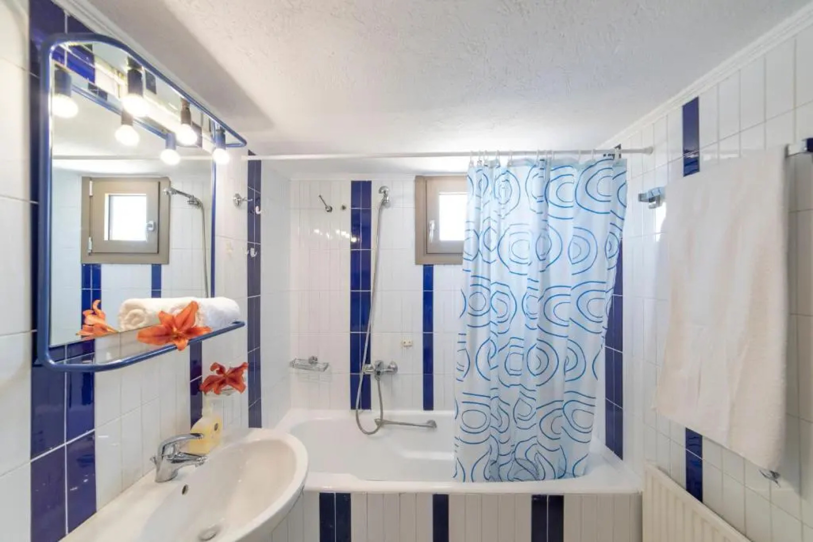 Tsifliki Beach House