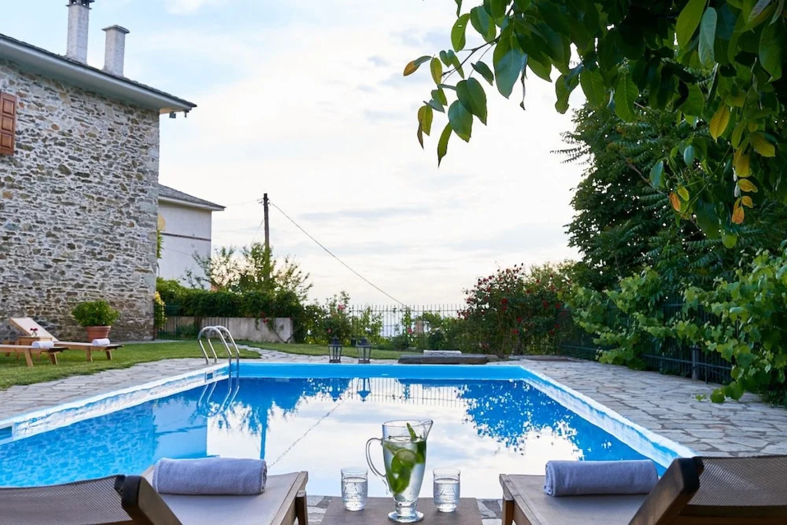 Country Hotel Triantafillies