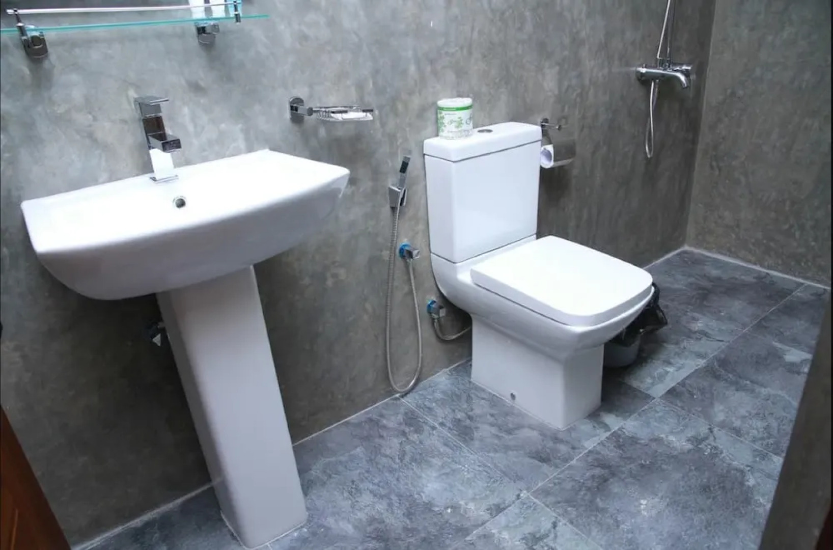 Sanu Lagoon Resorts&Spa