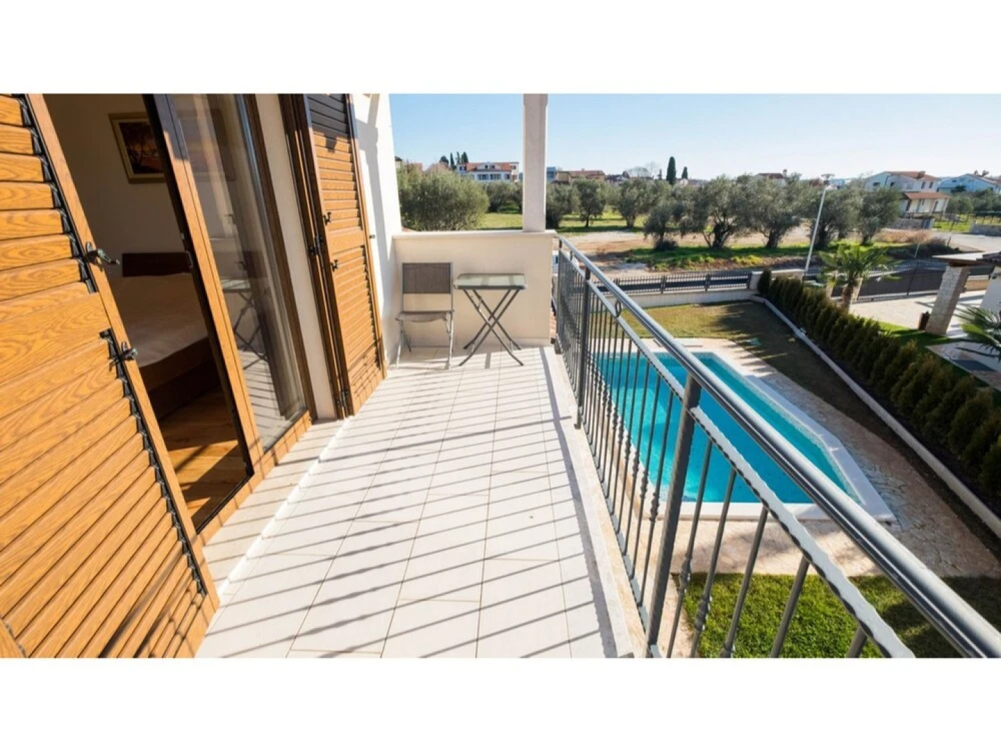 Villa With Private Pool and Garden Ideal for up to 12 Guest