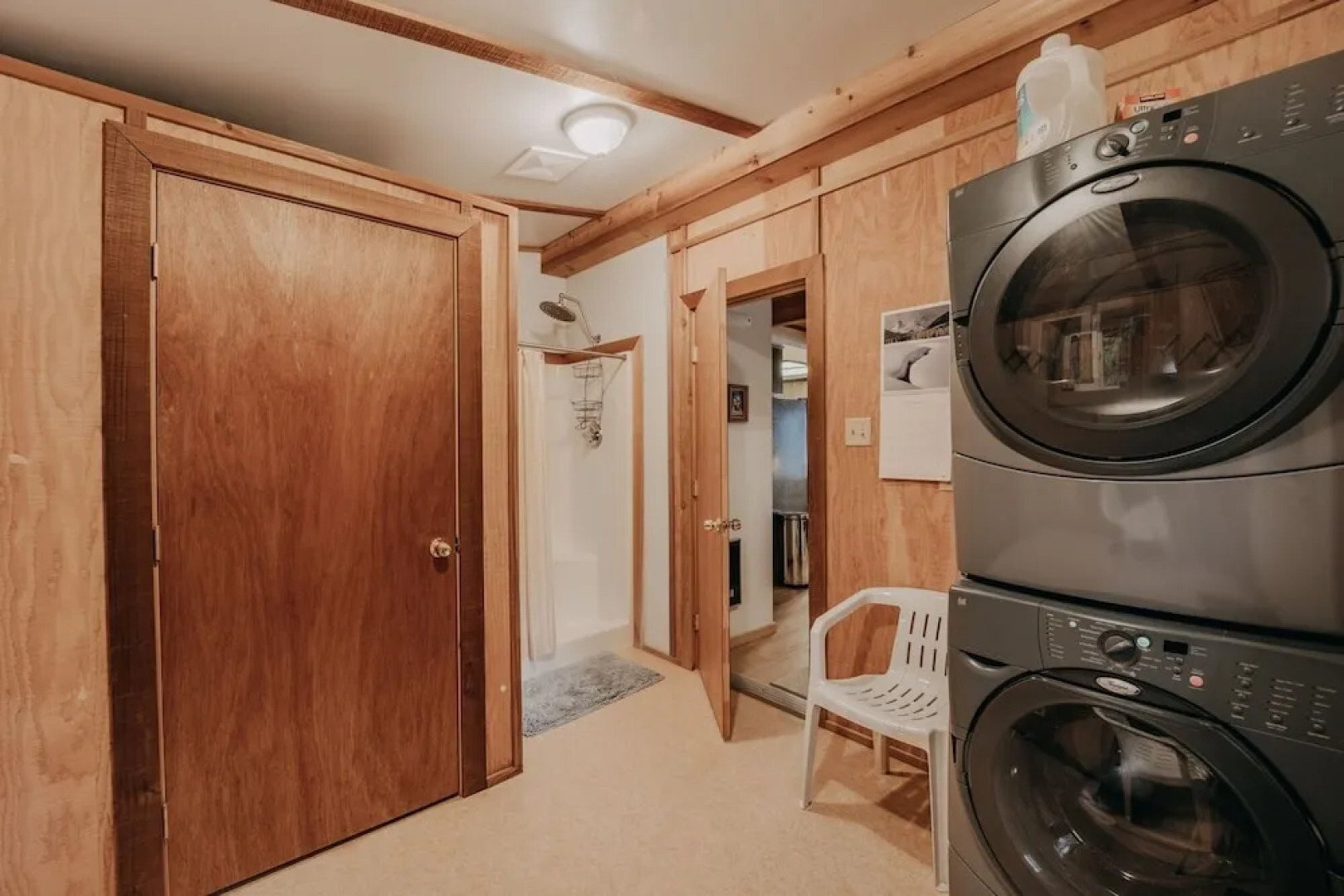 35sl - Air Conditioning - Pets Ok - Fireplace - Sleeps 6 3 Bedroom Home by RedAwning