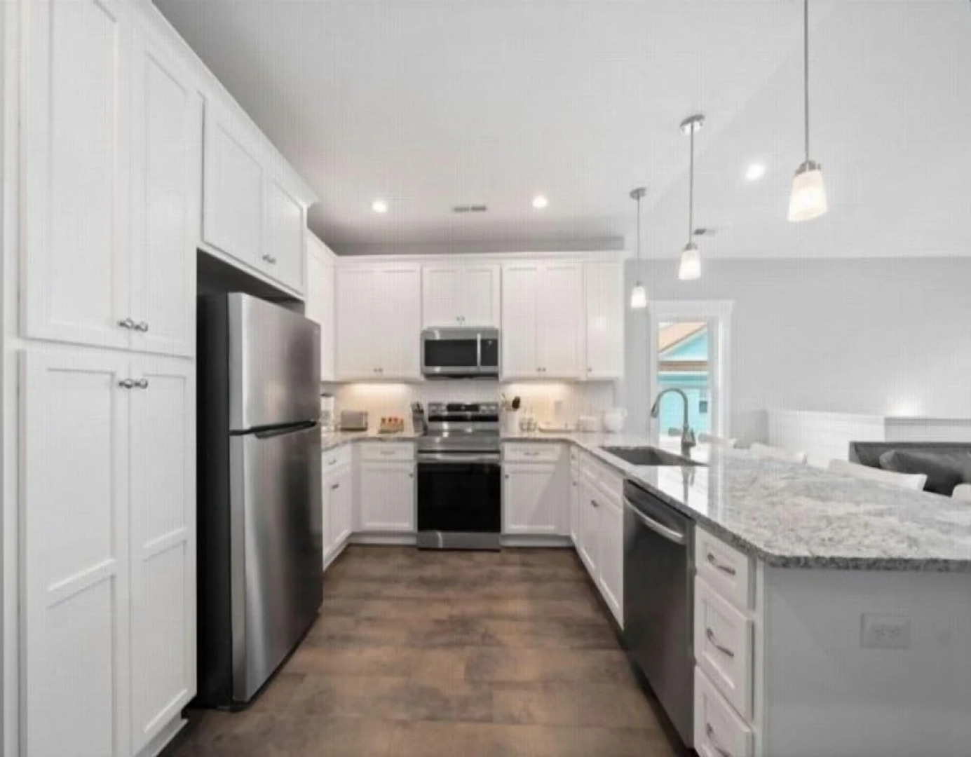 Red Snapper - Amazing New Home Just Two Blocks From The Beach 3 Bedroom Home by Redawning