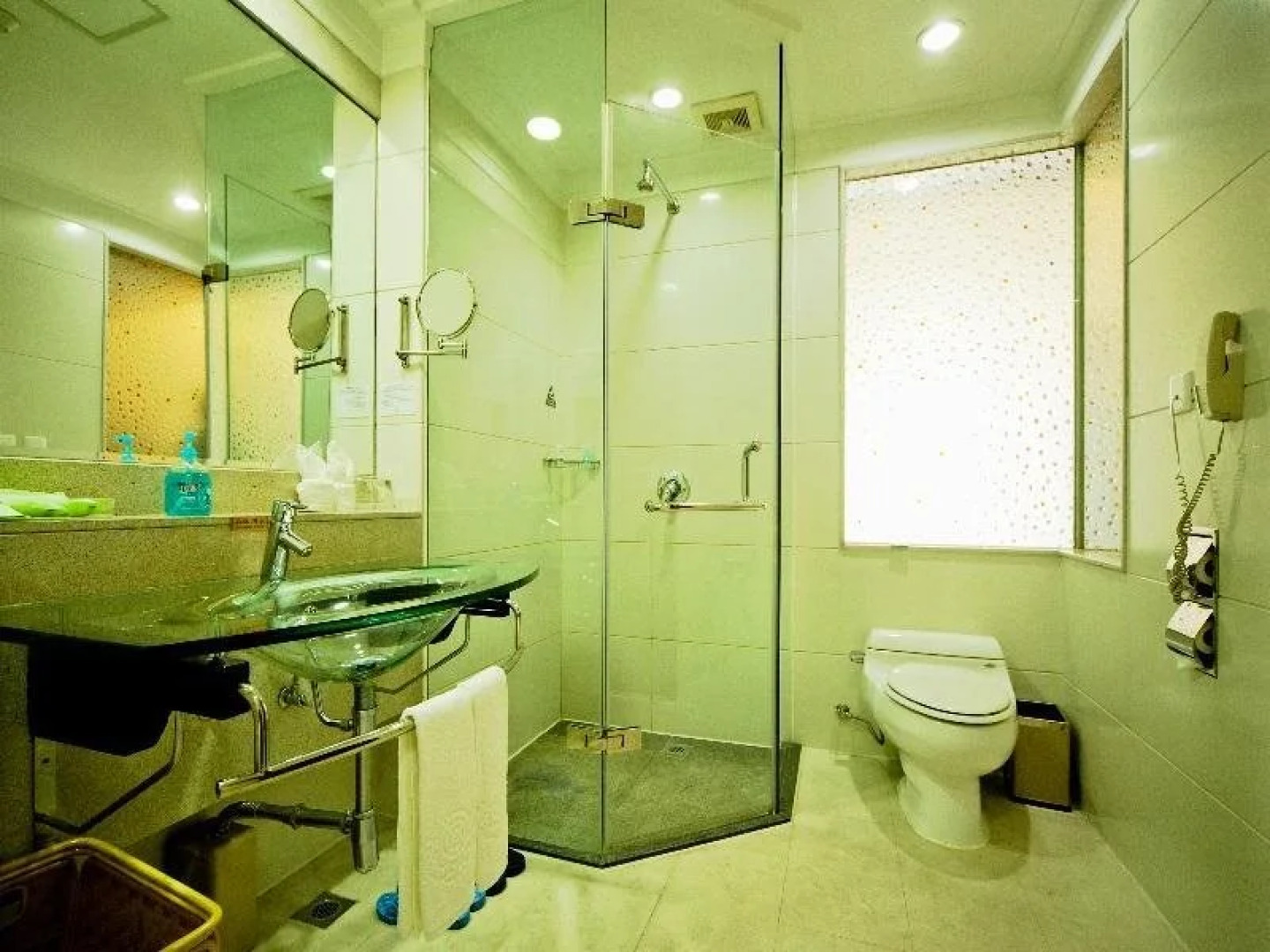 Emeishan Huasheng Hotel