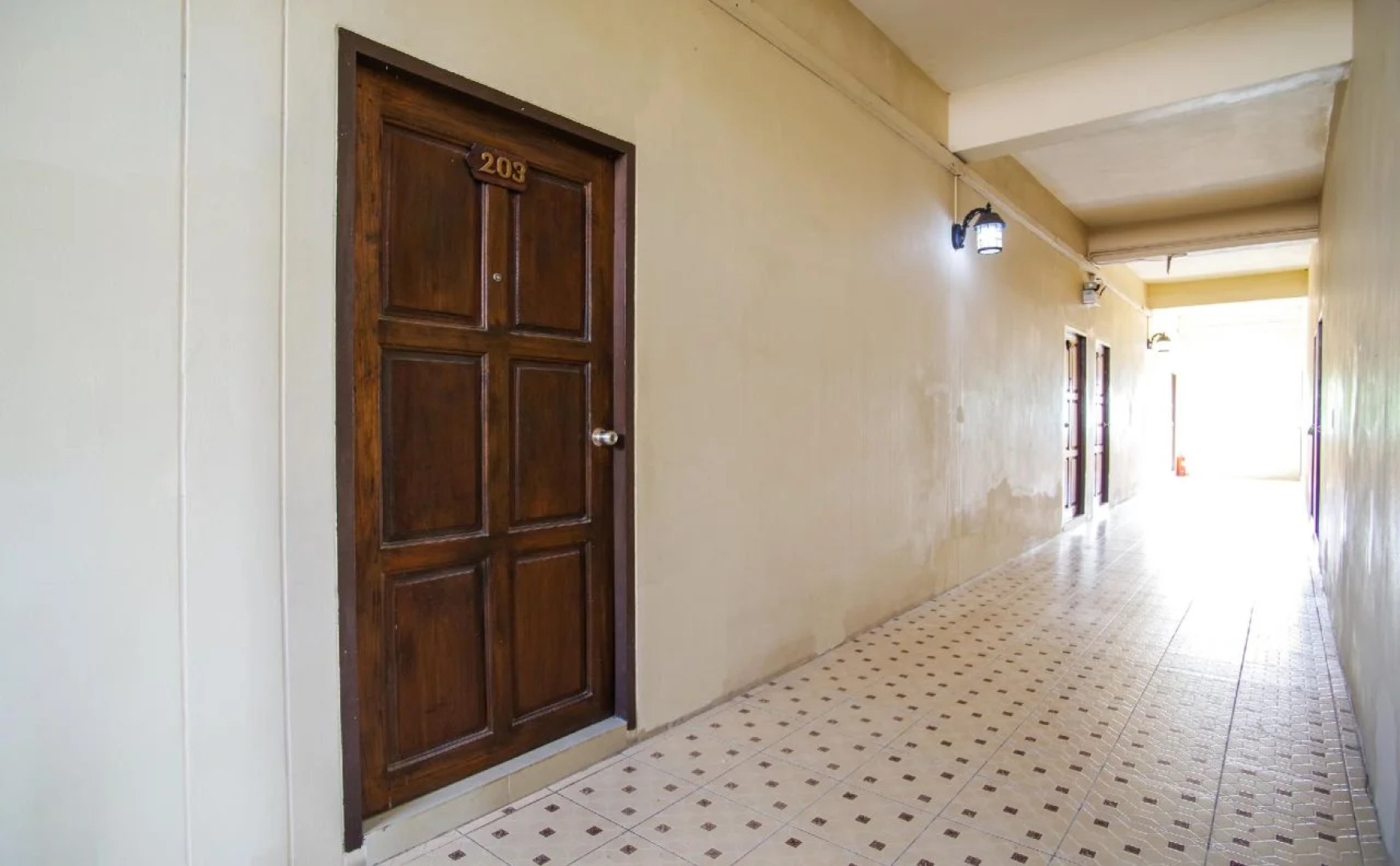 OYO 384 Ban Sabaidee