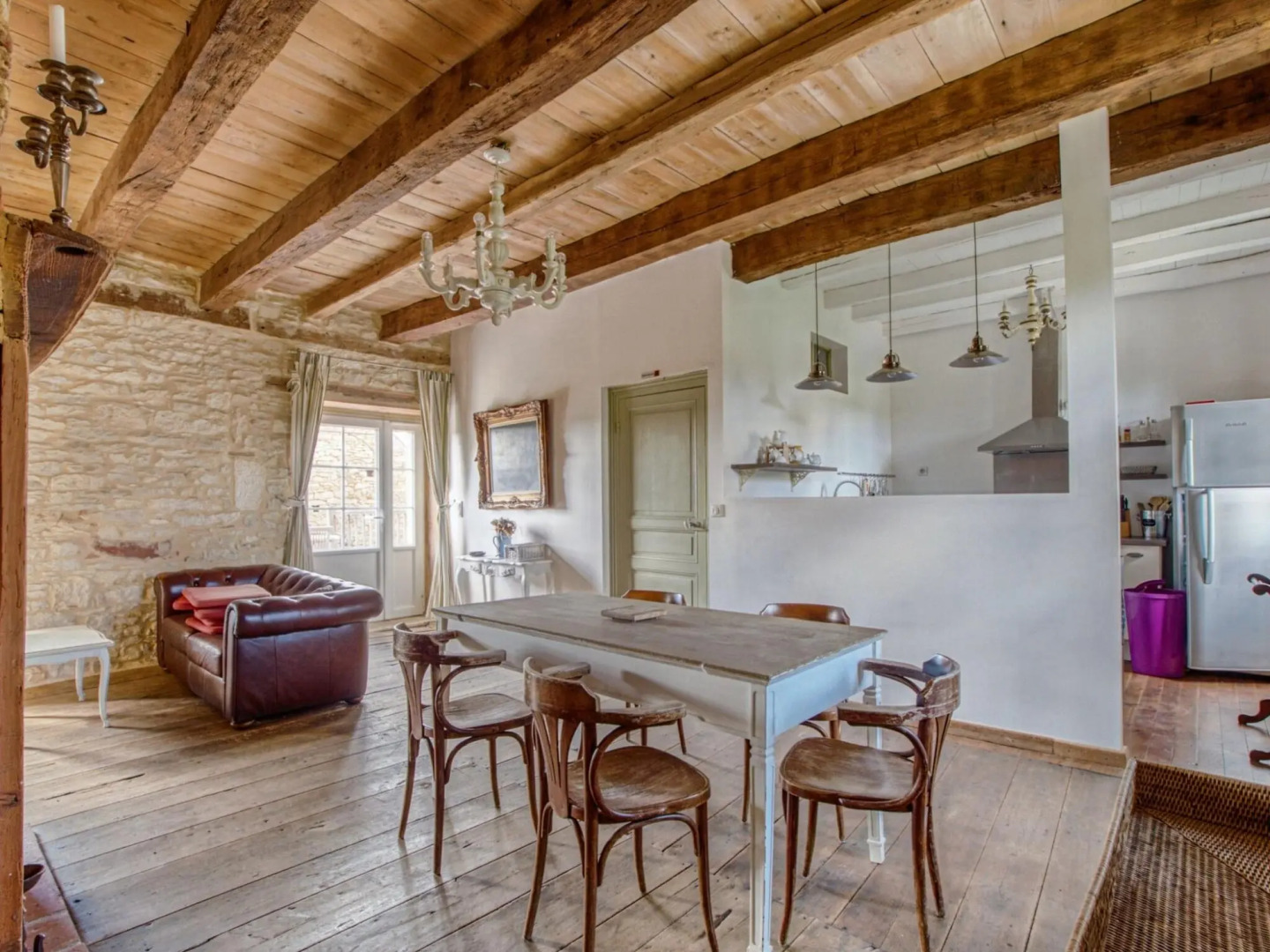 Alluring Holiday Home in Dégagnac with Heated Pool