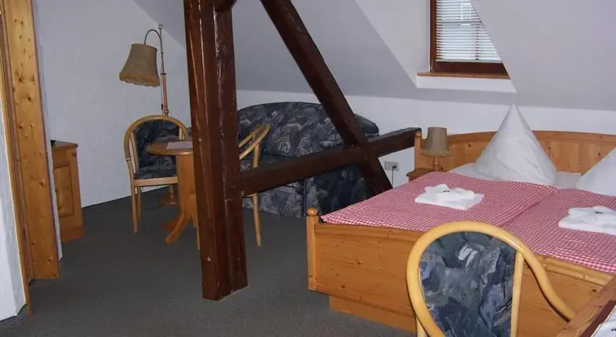 Hotel & Restaurant Vugelbeerschänk