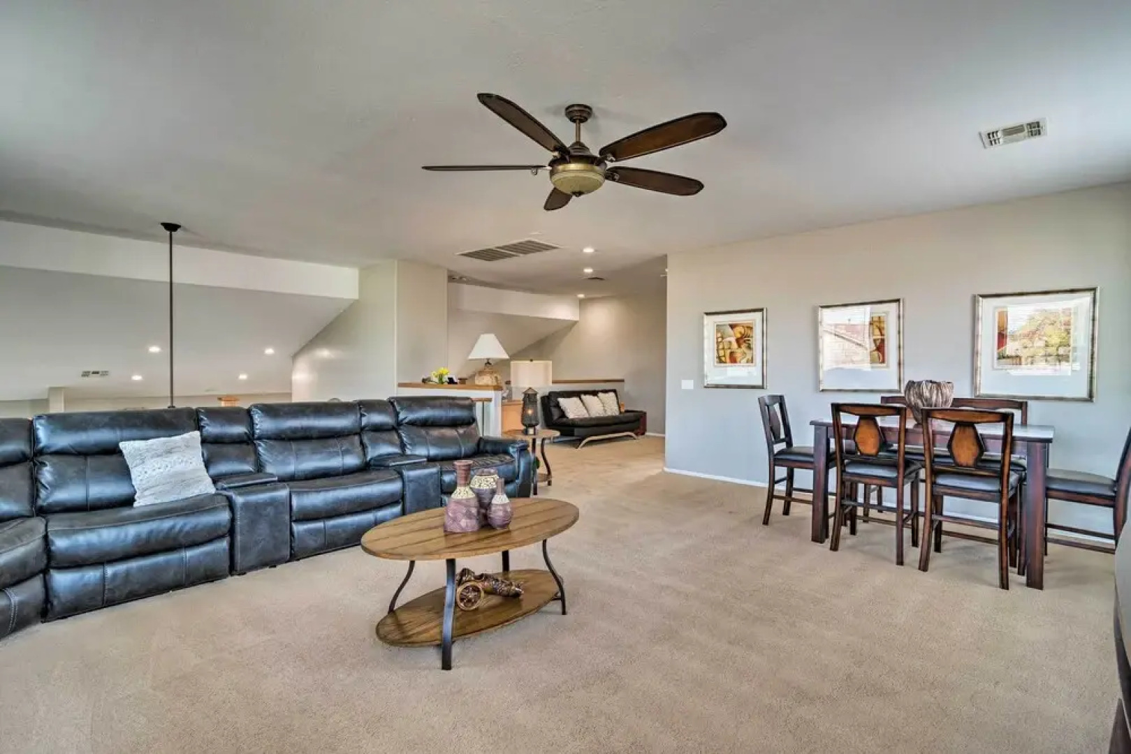 Near Westgate Entertainment District: Home w/ Pool
