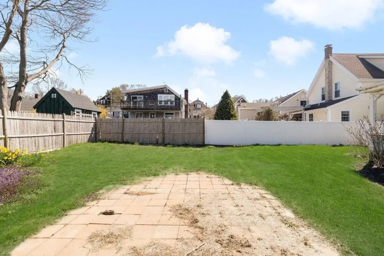 Spacious Coastal Tiverton Waterfront Getaway 3 Bedroom Cottage By Redawning