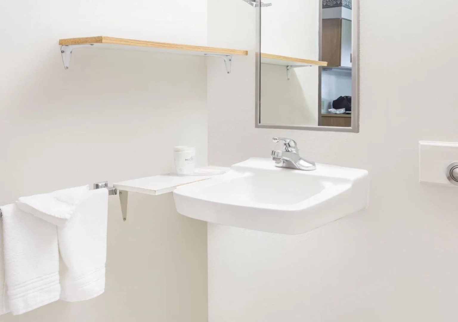 Boarders Inn and Suites Brush (ex.Microtel Inn by Wyndham Brush)