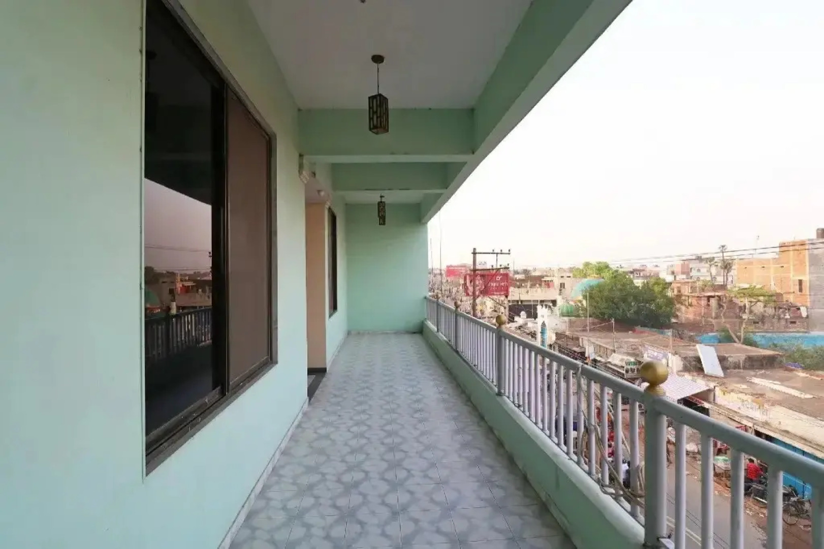 Hotel Midtown By OYO Rooms