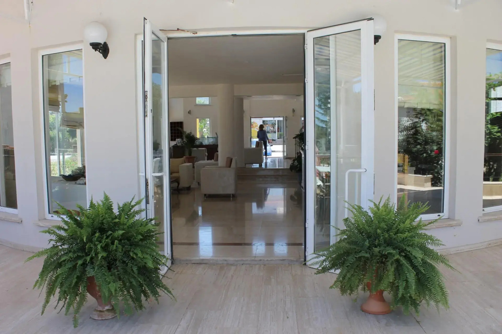 The Prince Inn Hotel & Villas