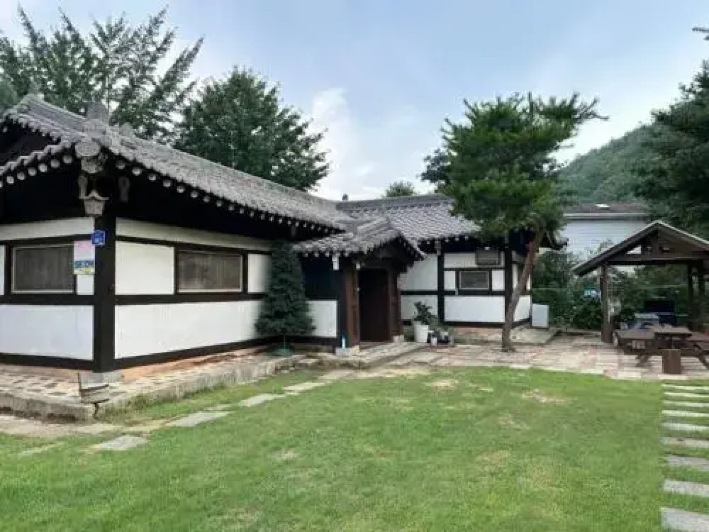 Hongcheon Deopyeonhan Pension