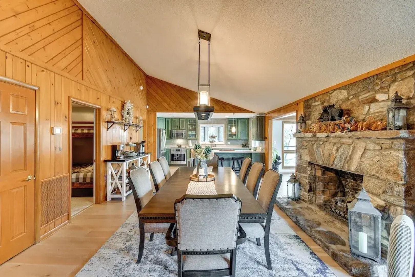 Hot Tub & Lakefront Deck: Cabin in Blue Ridge Mtns
