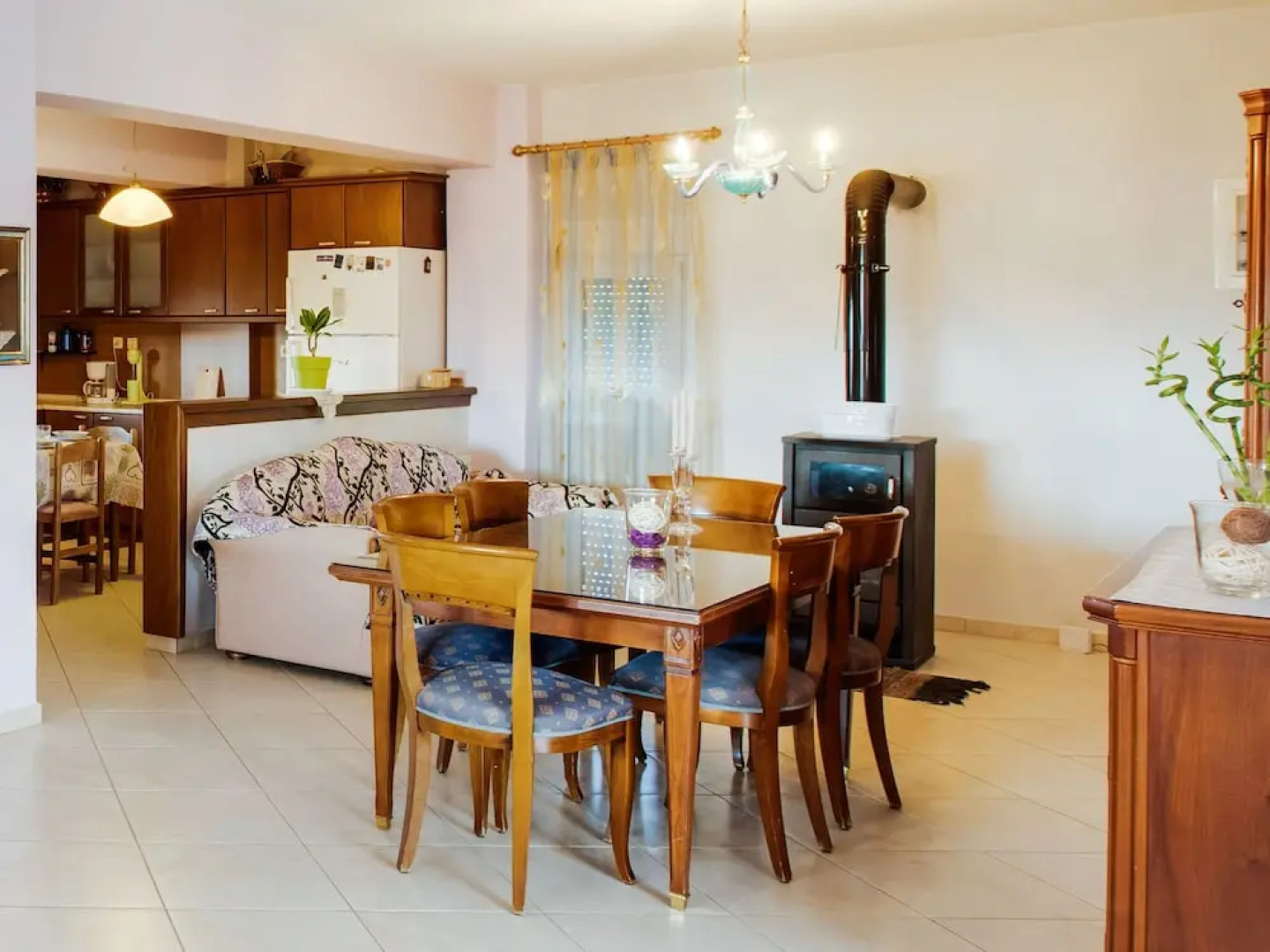 Quaint Farmhouse in Plagiari surrounded with Olive Trees