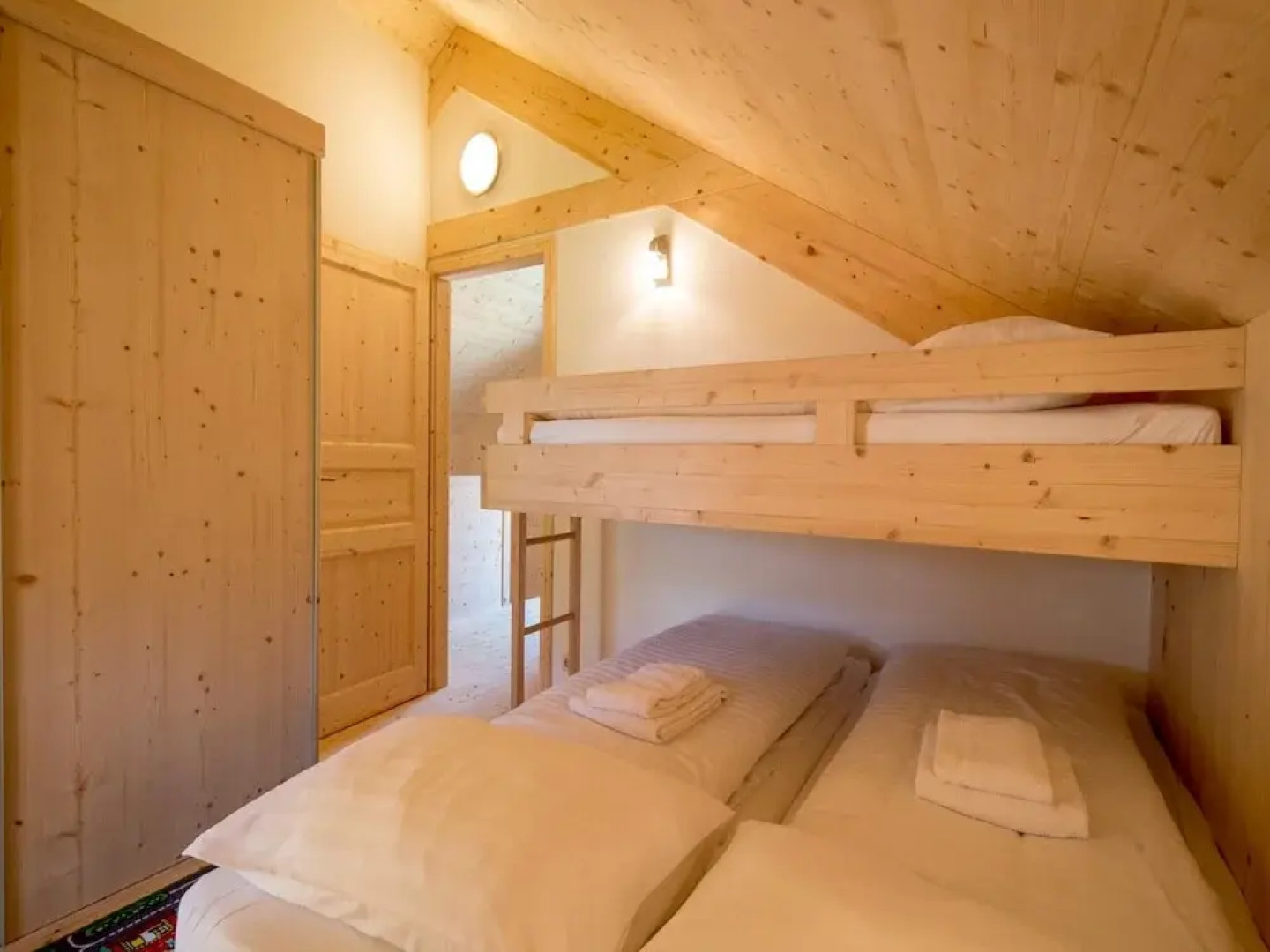 Snug Chalet With Sauna