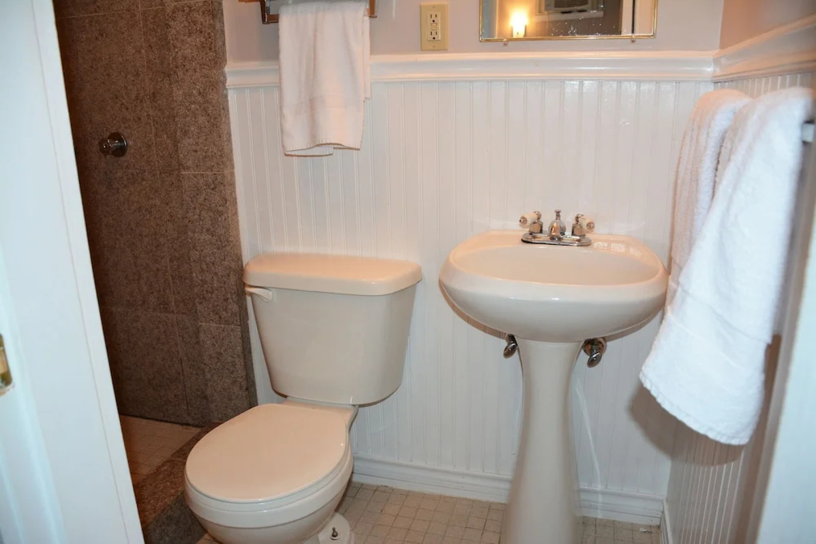 Alouette Beach Resort