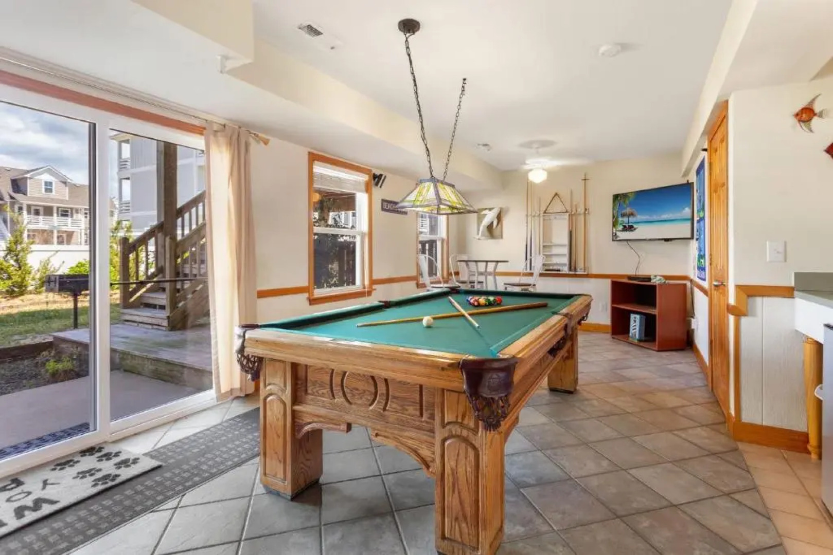 1671 Semper Summer 3 Min Walk to Beach