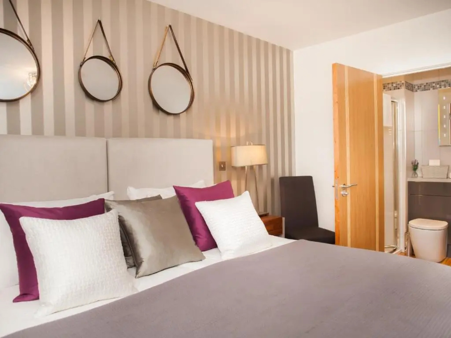 Henge House - Sarsen Apartment