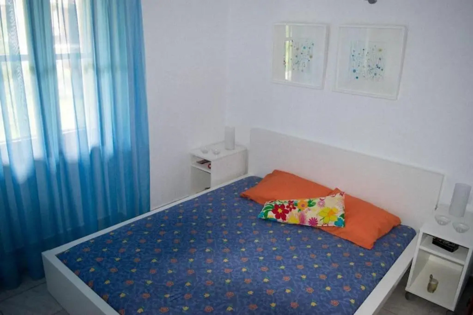 "The red kitchen" family house at kalyves