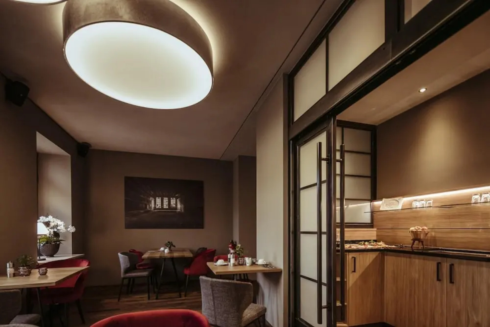 Alexxanders Restaurant & Bordinghouse