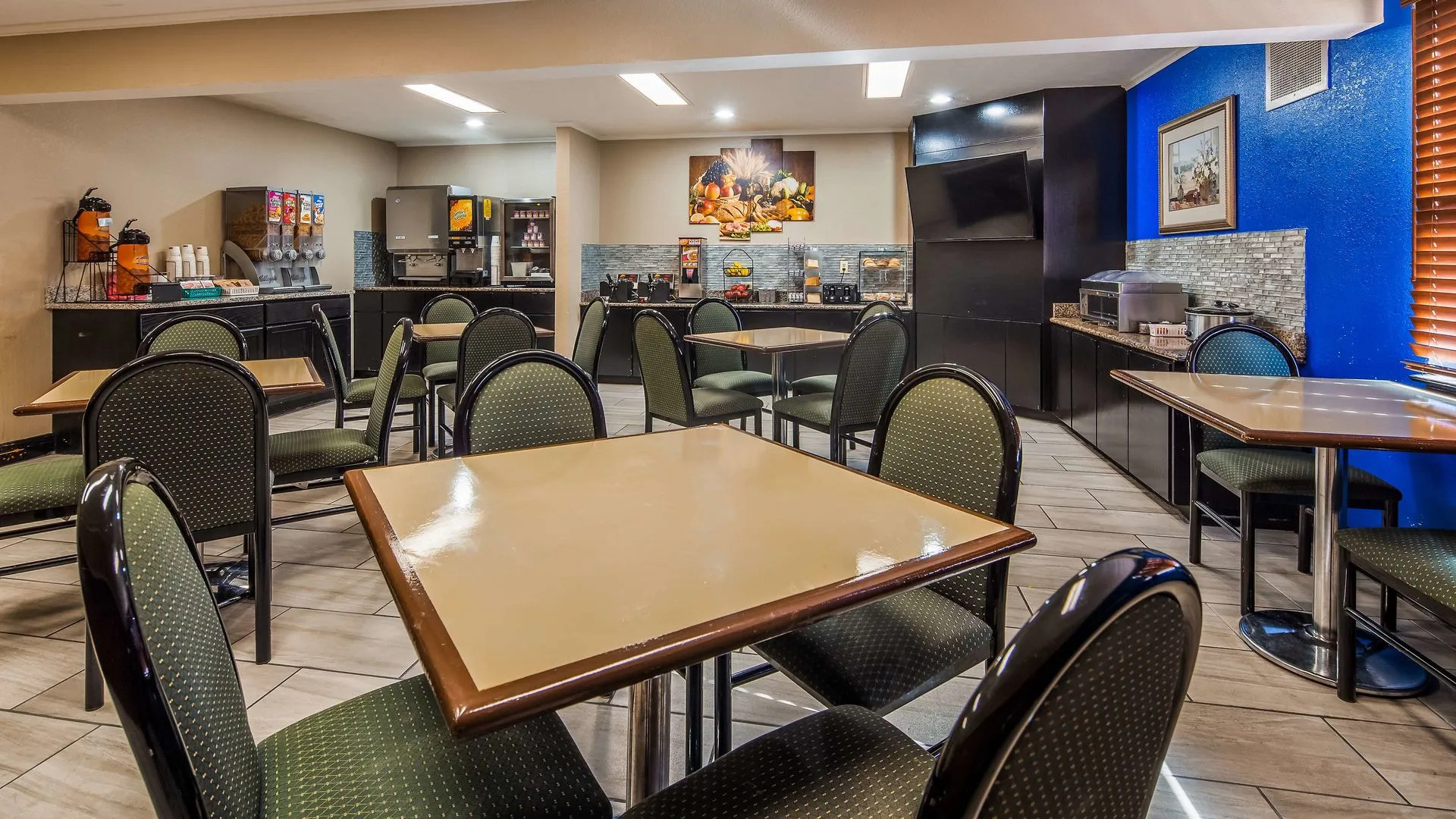 Red Roof Inn & Suites Lexington - Hamburg