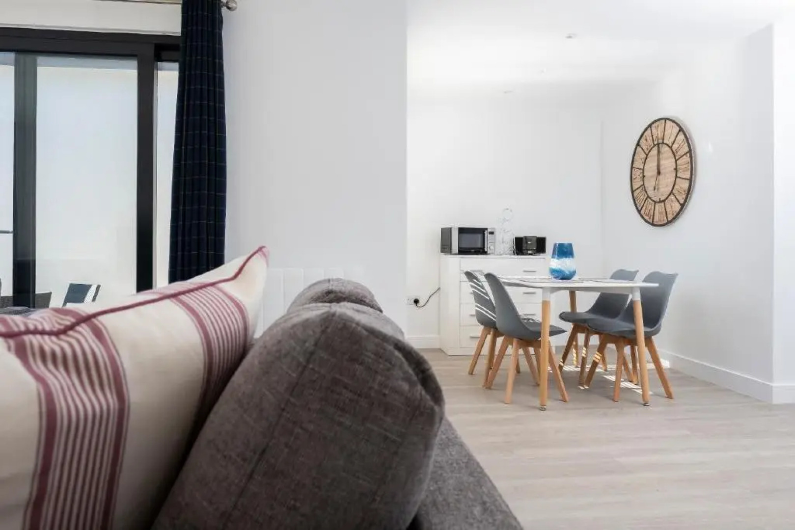 10 Middlecombe - Luxury Apartment at Byron Woolacombe, only 4 minute walk to Woolacombe Beach!