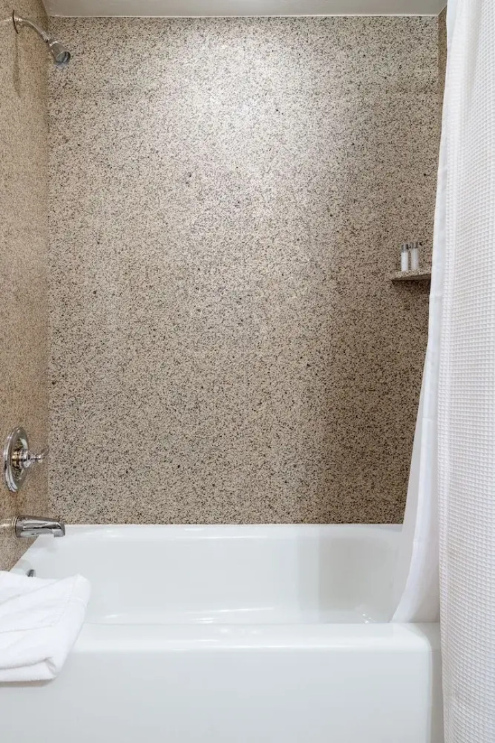 Villa 2043 2 Queen Beds 1 Bath No Kitchen 1 Bedroom Villa