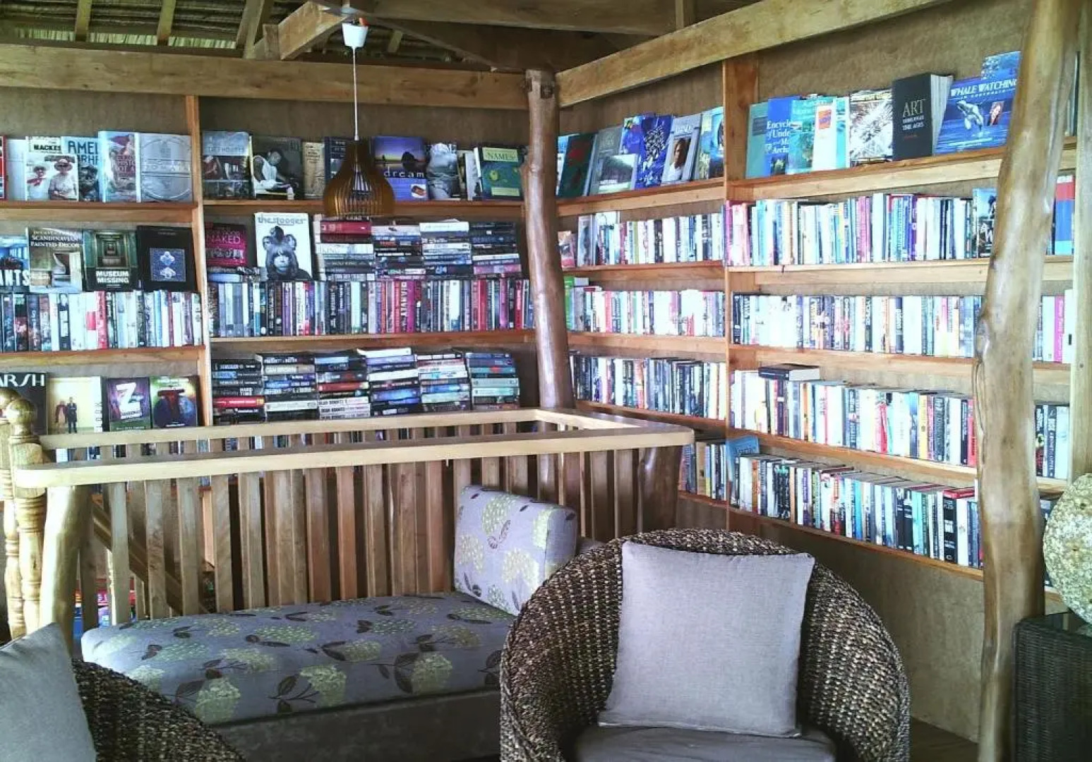 Jjs Backpackers Village