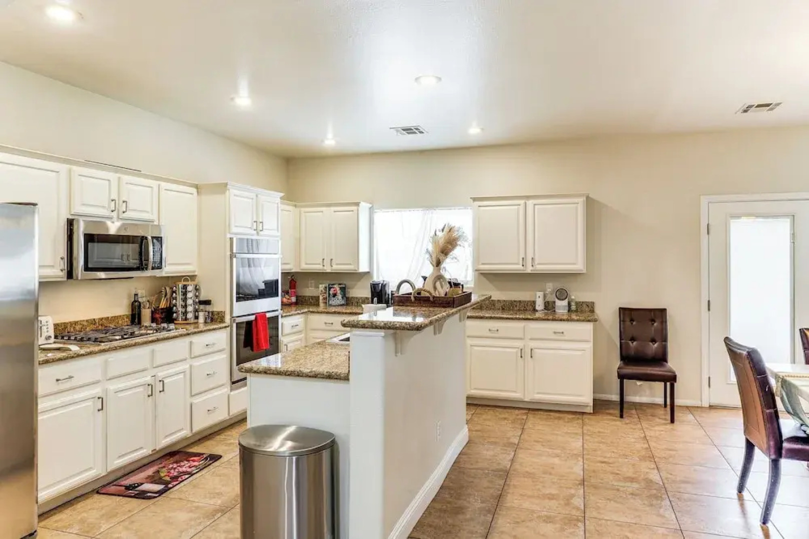 North Las Vegas Home w/ Hot Tub - 14 Mi to Strip!