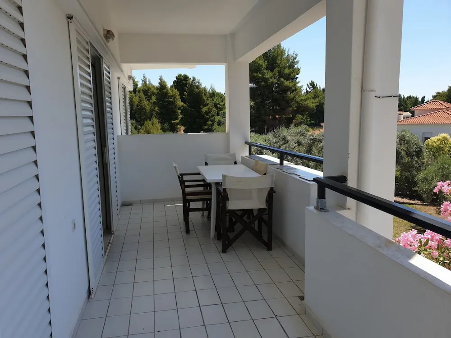 Villa Askamnia and Suites