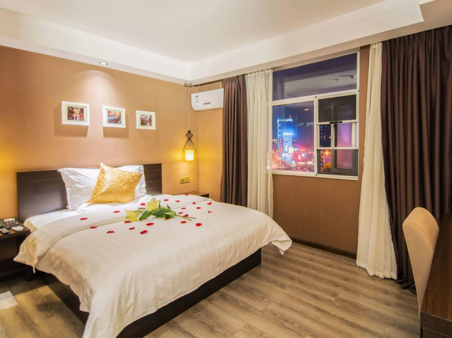 Badi Hotel Int'l Exhibition Center