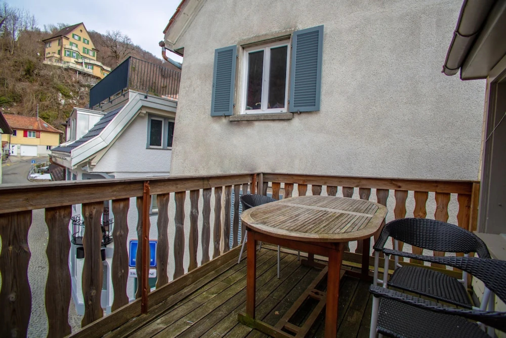 AirHosted - Weesen Holiday Rentals