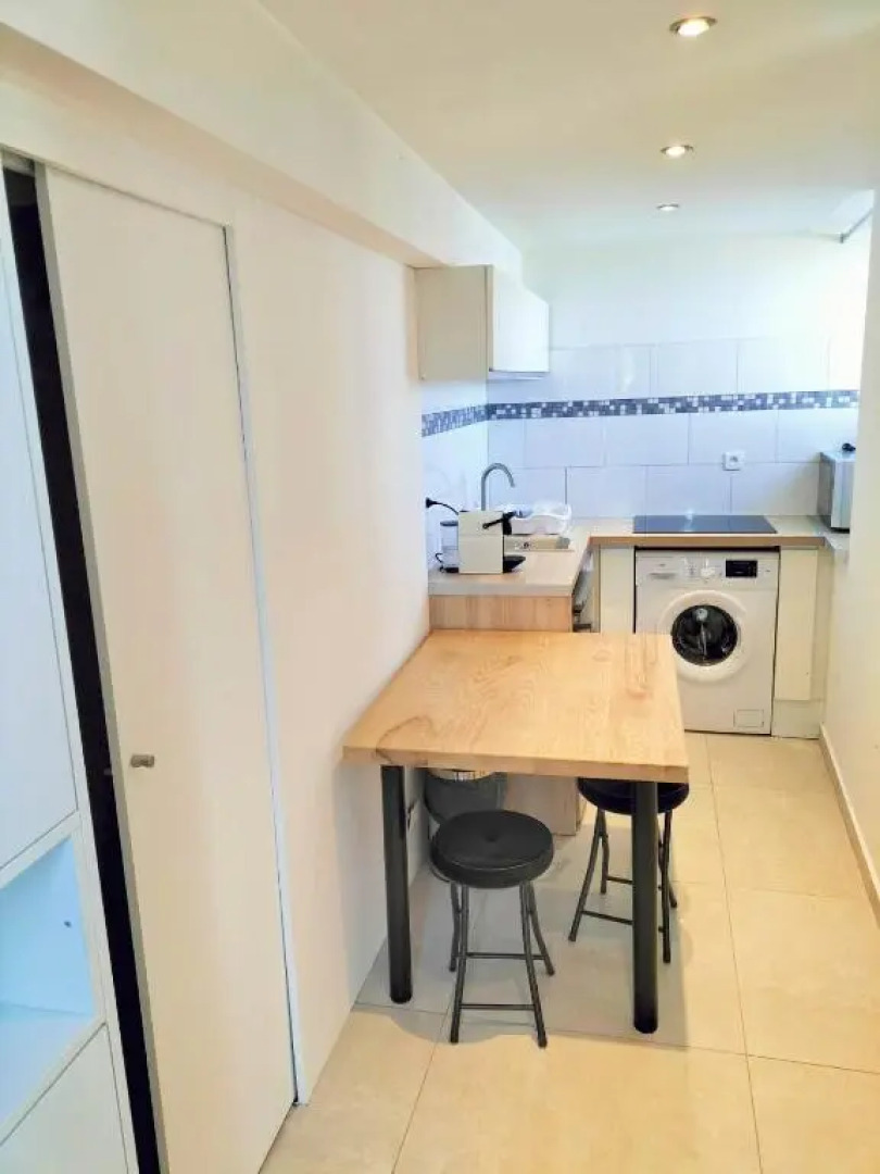 Superbe studio en bord du lac