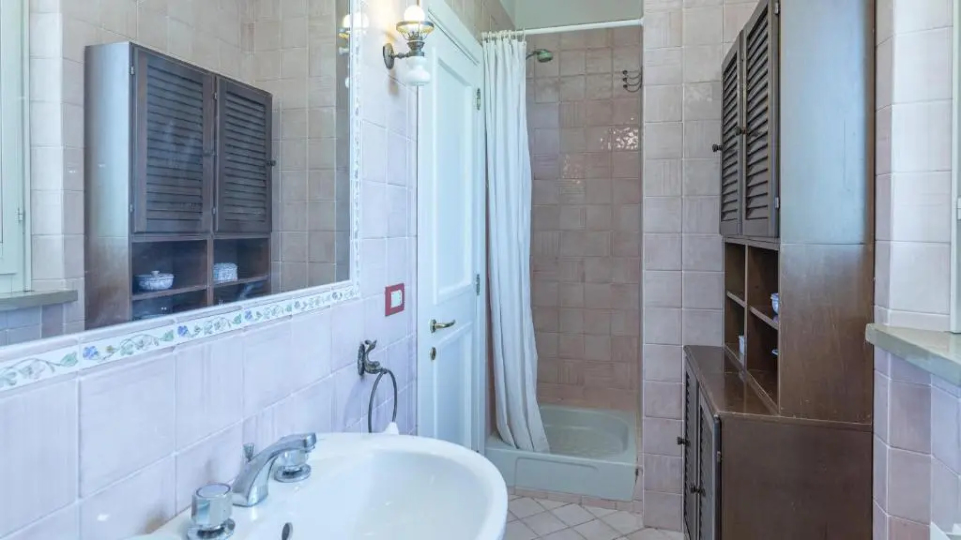 Casa delle Ginestre 8+2