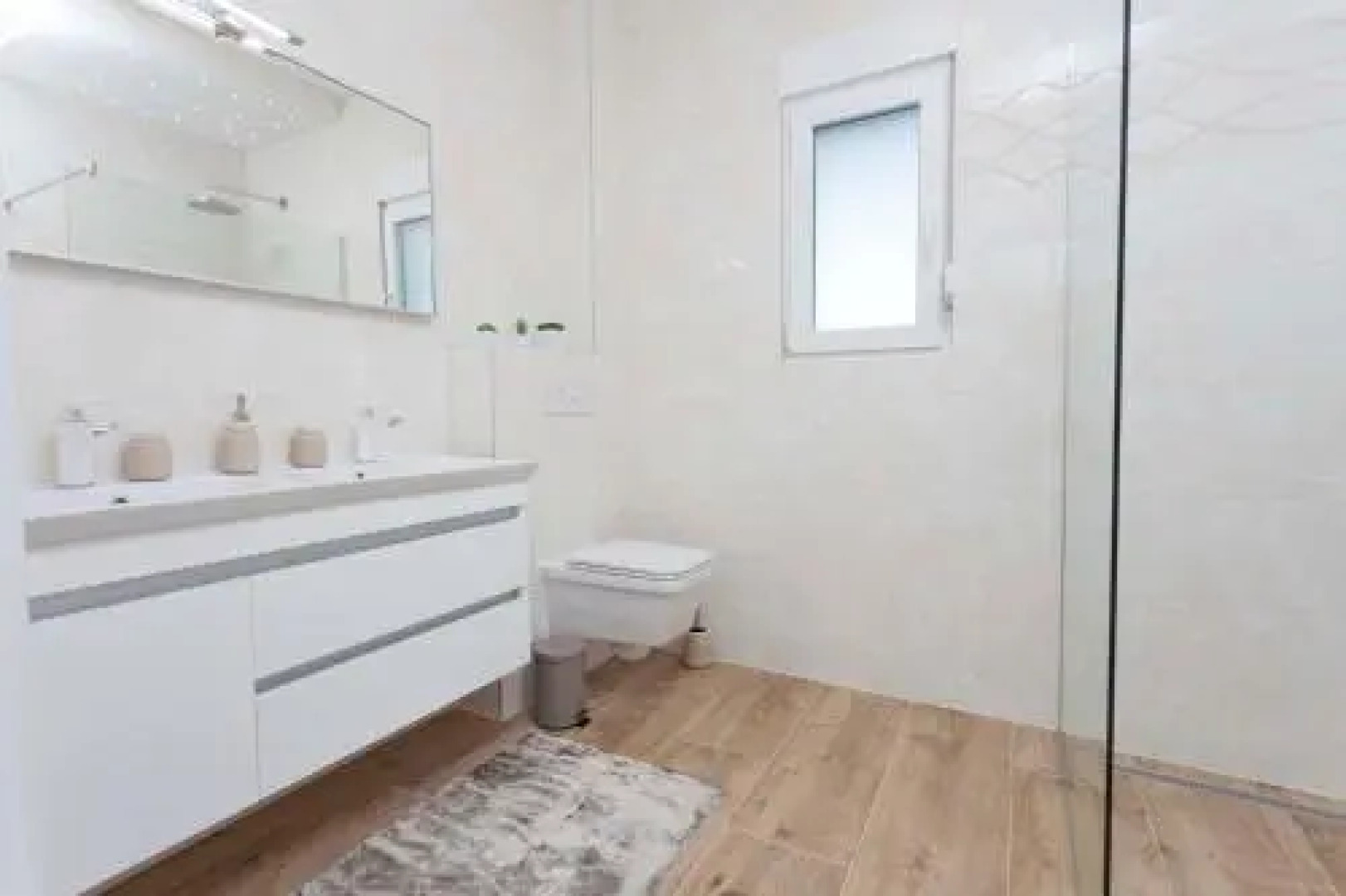 Apartment Solis Okrug Gornji
