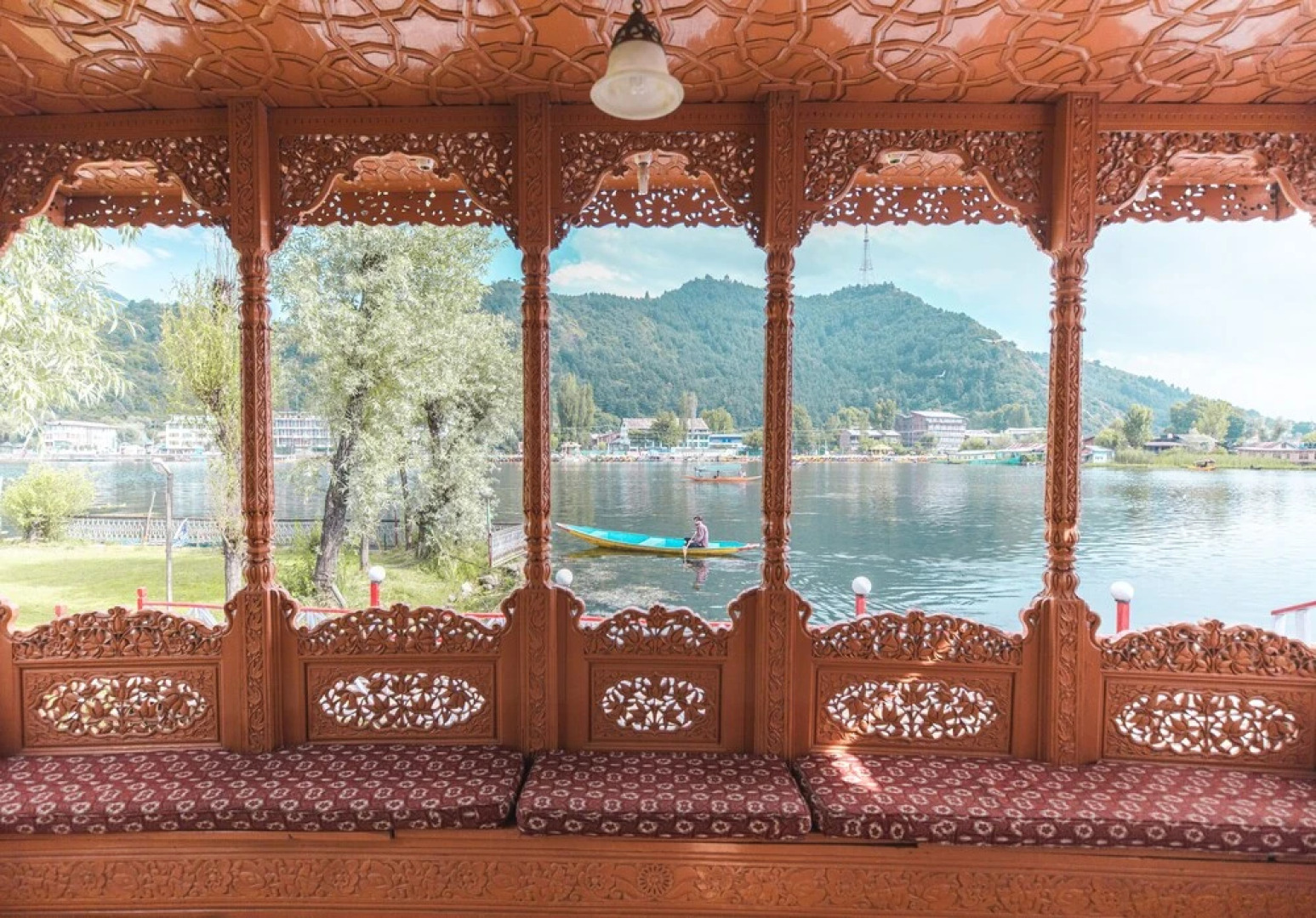 Sea Hawk Group Of Houseboat