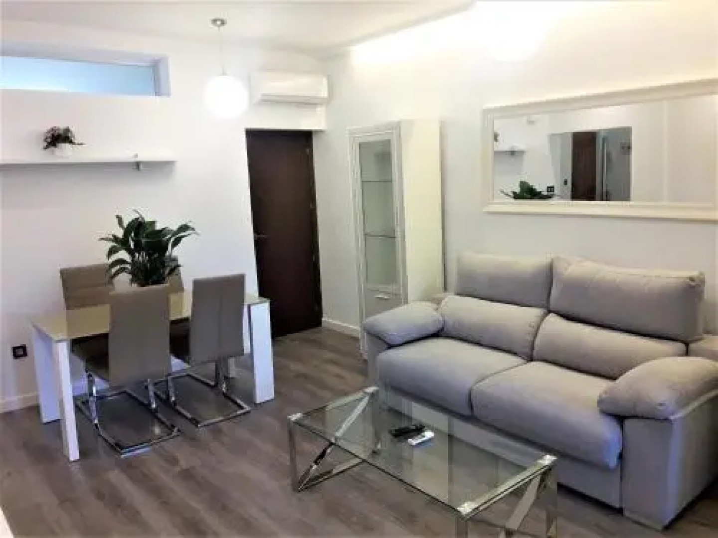 Apartamentos Sol Compañia