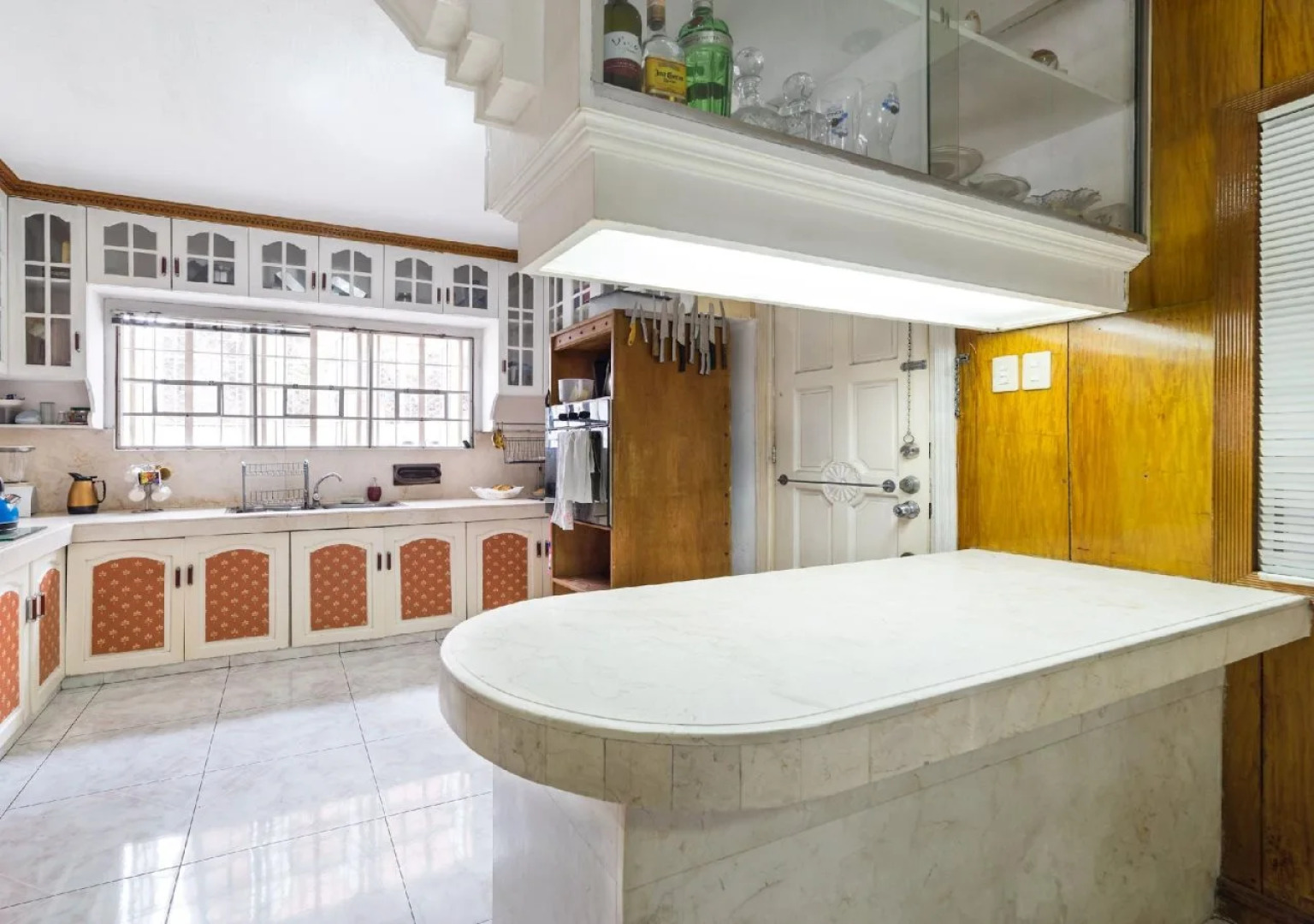 Geordies Hostel and Cafe