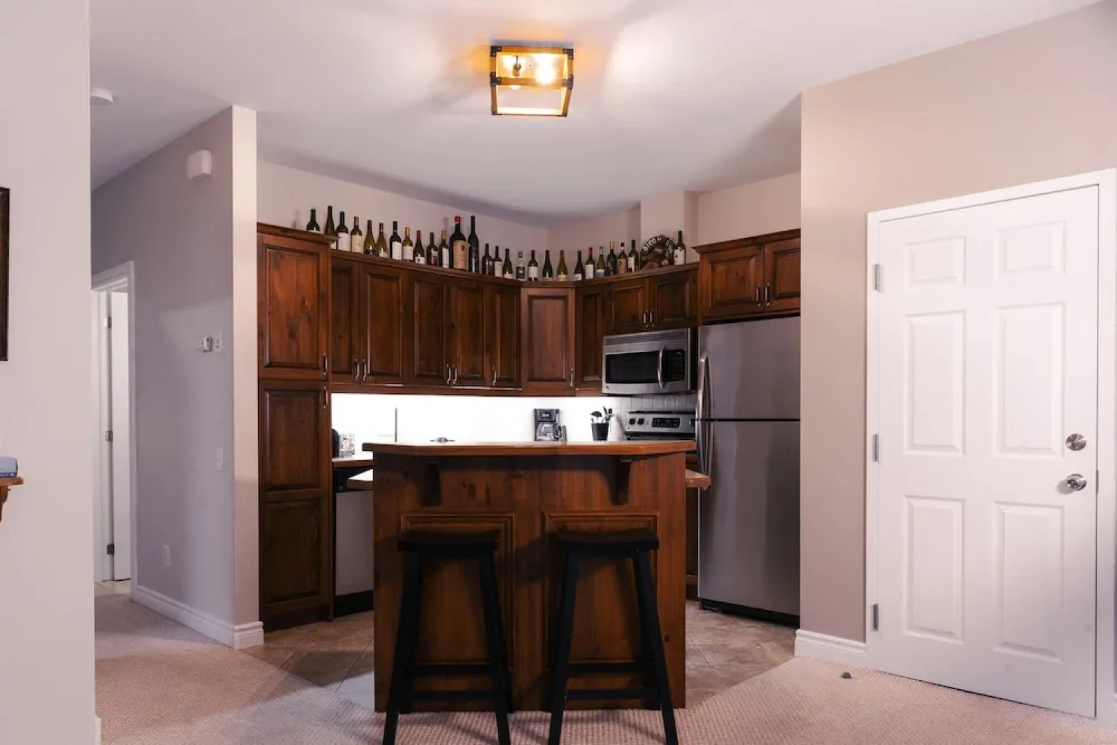 Mont Blanc Hotel & Condos