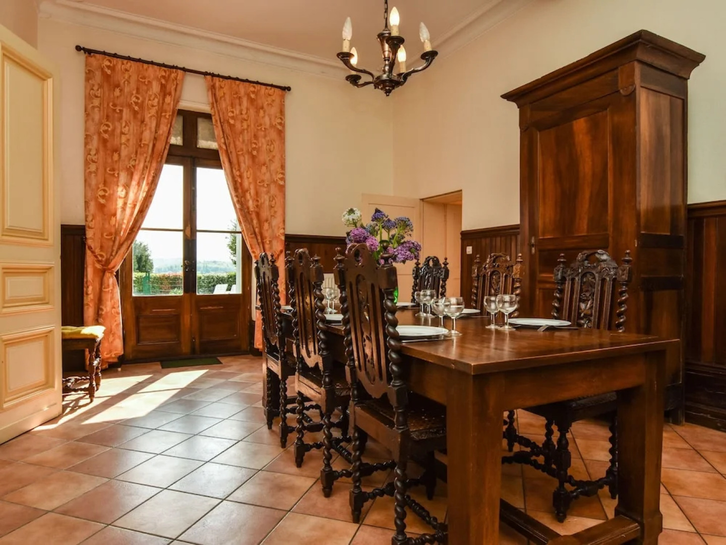 Monumental House With Private Pool and a Stunning View of Belvès