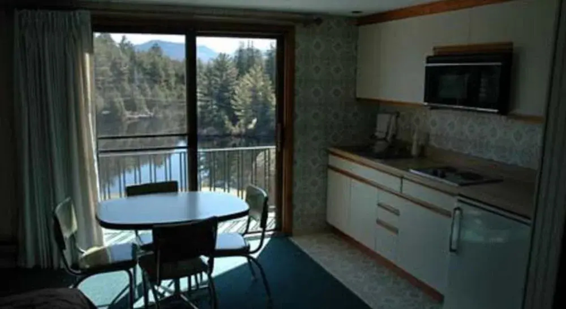 Prague Inn Stes & Cottages