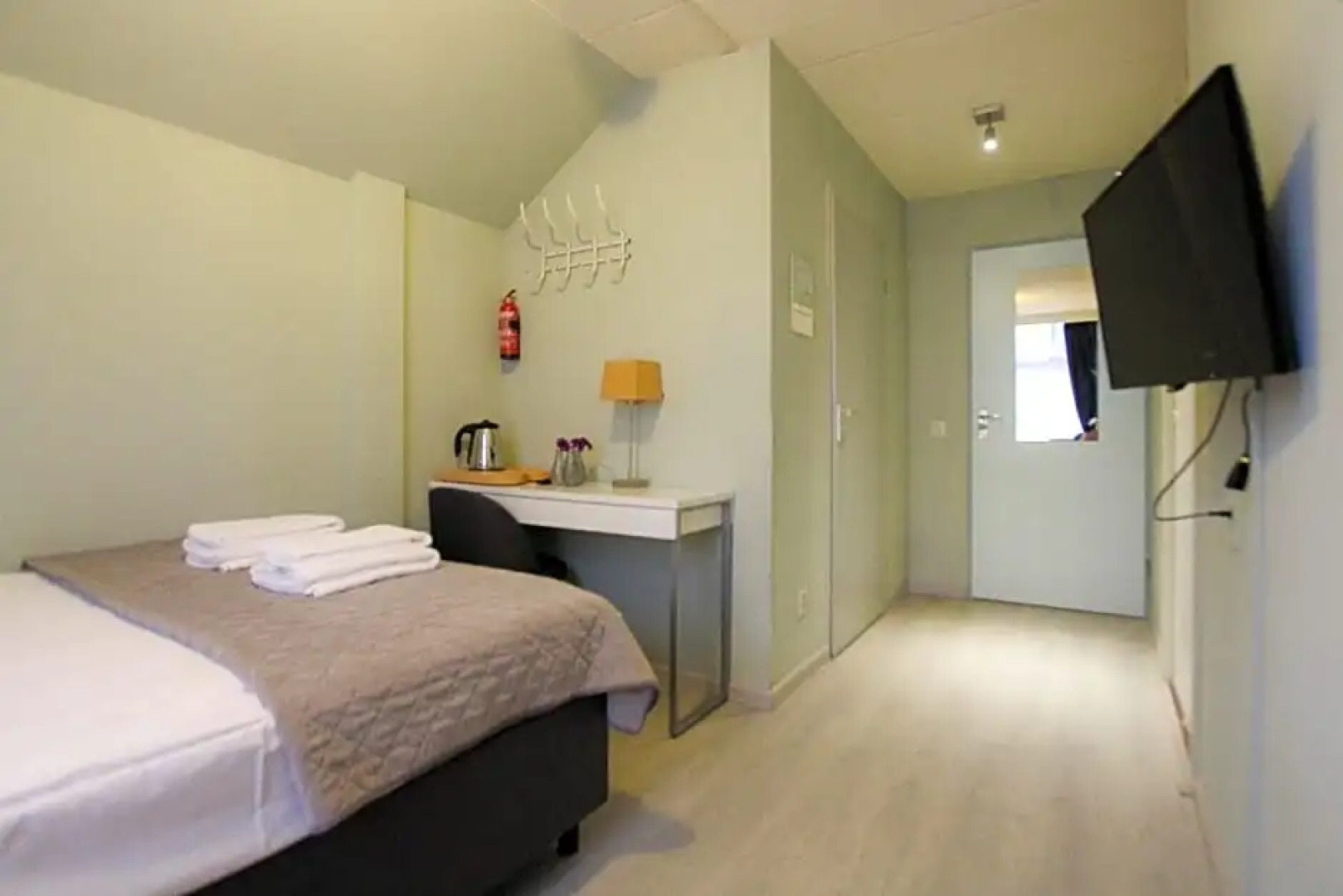 Отель Joli Bergen