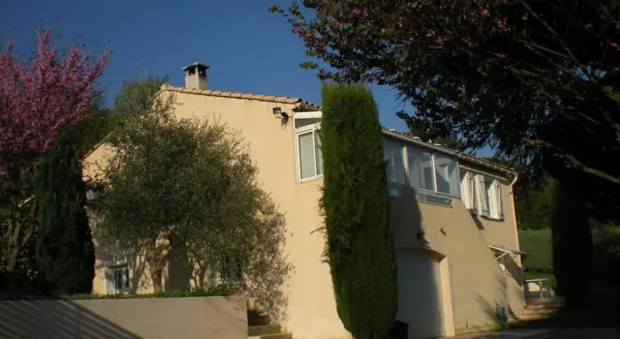 Holiday home Yvernat