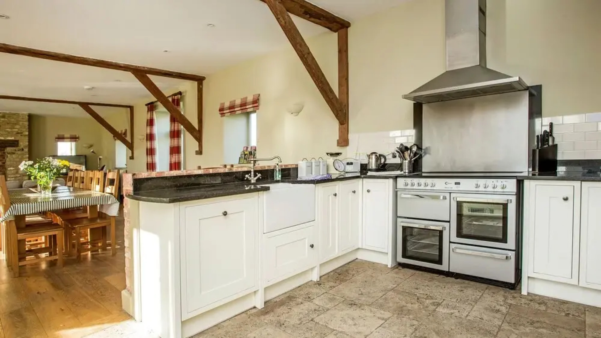 Spacious Open-Plan Home in Oxfordshire