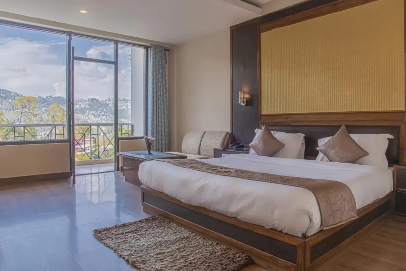 Hotel Sukh Sagar Regency